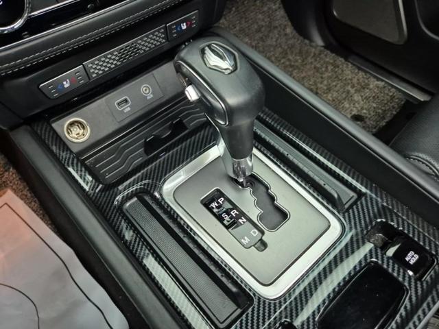 6041002979R8.jpg