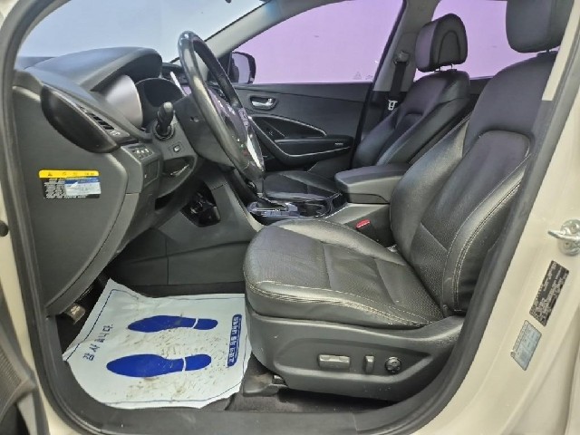 6011000506R11.jpg