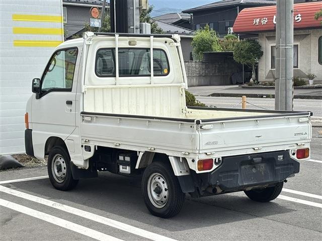 e5c5d231b0f6260e853eaaace7f5ebcb.jpg