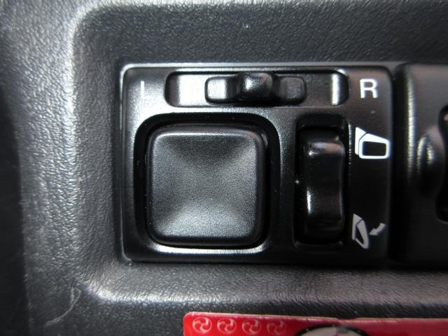 0706894A30261001W00219.jpg