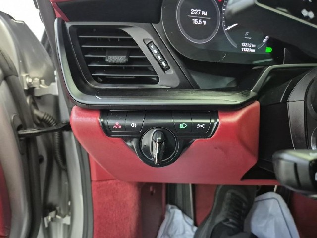 6091500157R16.jpg