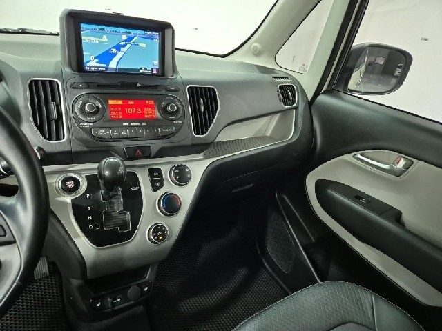 6091000396R10.jpg