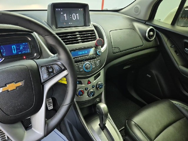 6081501566R10.jpg
