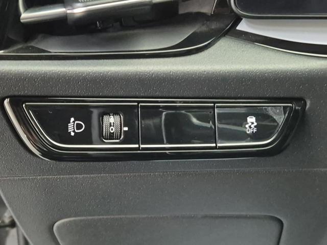 6041500340R17.jpg
