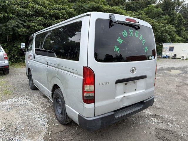 05.jpg