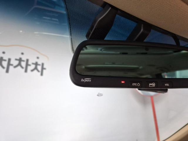 6041002012R17.jpg