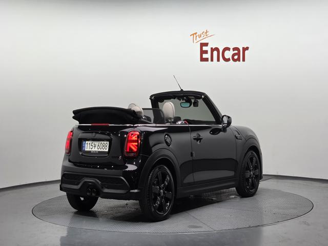 31c983b2791f3103359251bd7a77802f.jpeg