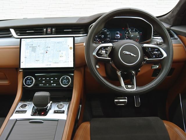 9200363A30261004W00208.jpg