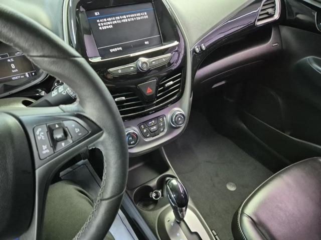5121001827R10.jpg