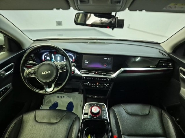 6081502115R7.jpg