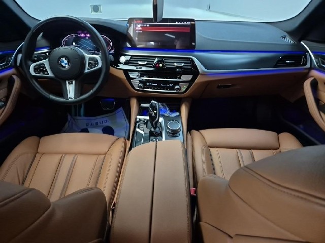 6091500218R7.jpg