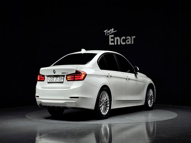 e67a3b9872a0cab90eda5db85d26a732.jpg