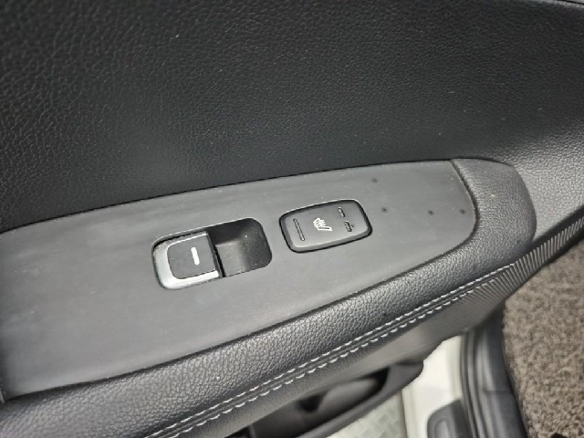 6091000078R19.jpg