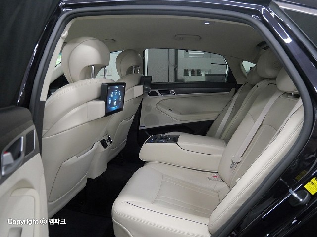 2101500923R11.jpg