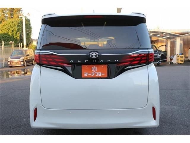 b6c7ceca540bcbe3d25beb69cb8bdb39.jpg