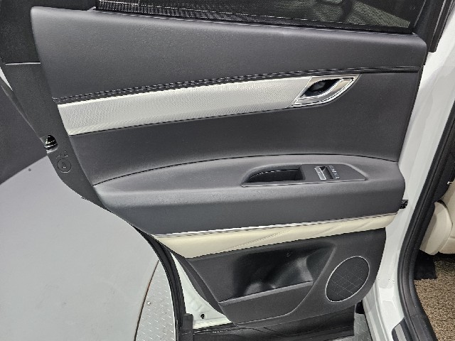 fca69e363792cc7211a6a7442416dd31.jpeg