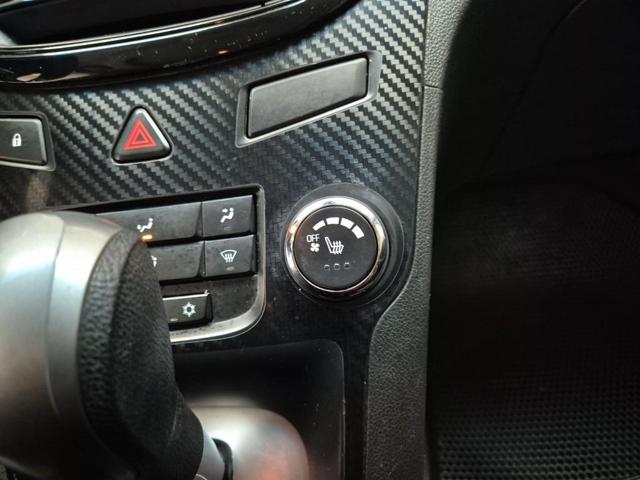 6011002551R17.jpg