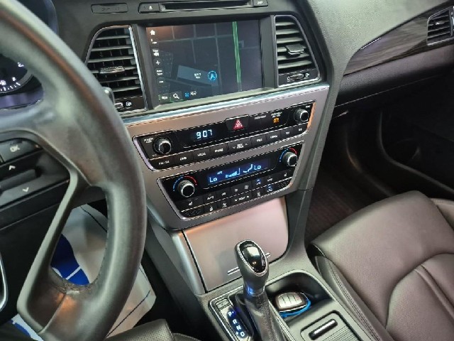 6071500371R10.jpg