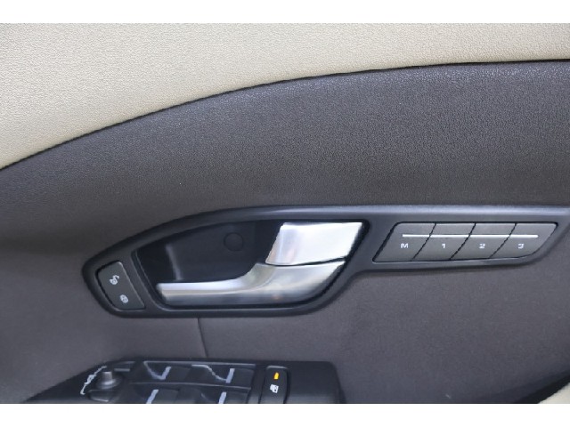9161e1916a4cae3ca068bdbfb83dfa5c.jpeg