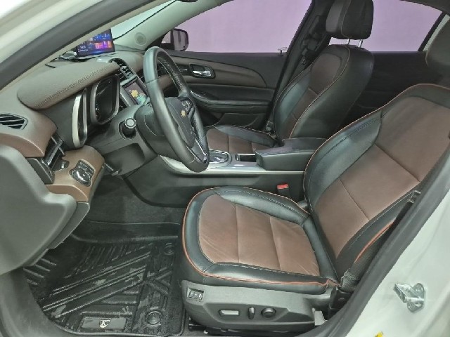6091001833R11.jpg