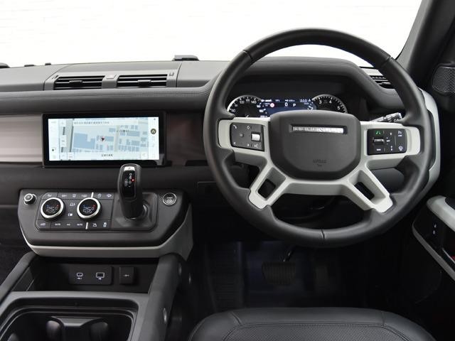 9200363A30251130W00708.jpg