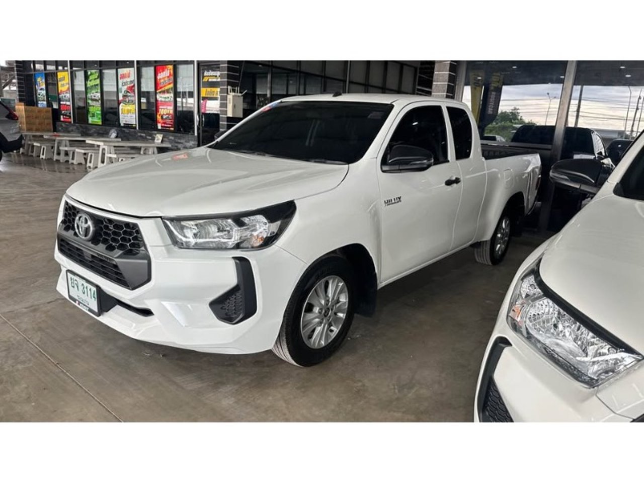 2024 Toyota Hilux, photo 1 of 1