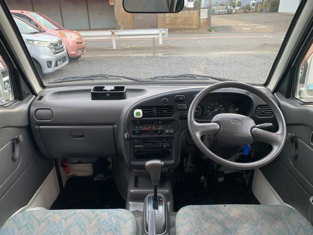 0504266A30250722W00112.jpg
