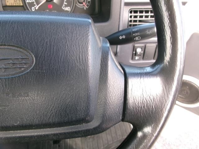 0803064A30261015W00110.jpg