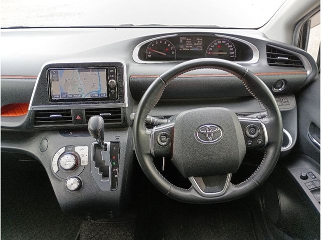 9797059aa31e47ca95f7d4e1c51feb72.jpg