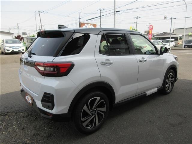 8f5653f155272956eebc73de717cc617.jpg