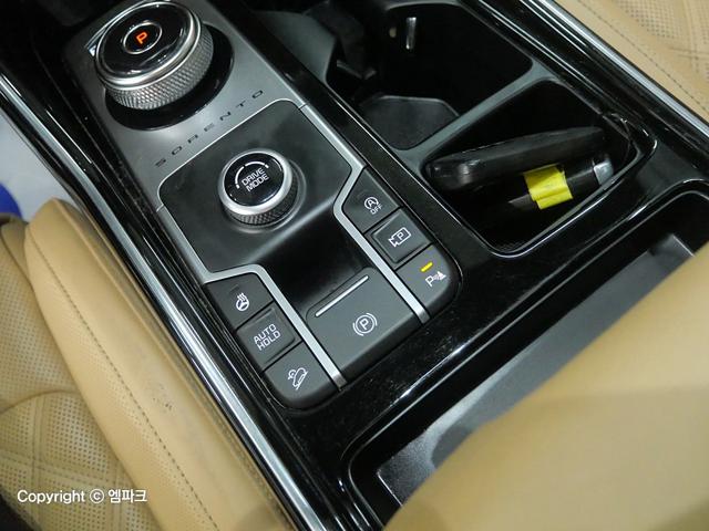 3081502111R13.jpg