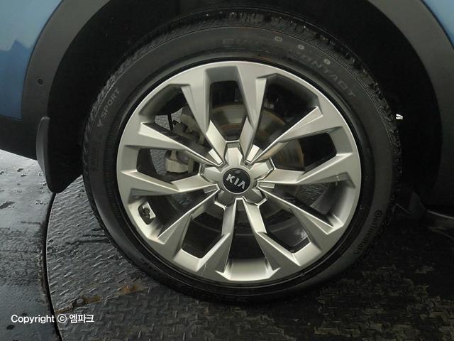 3081502111R18.jpg