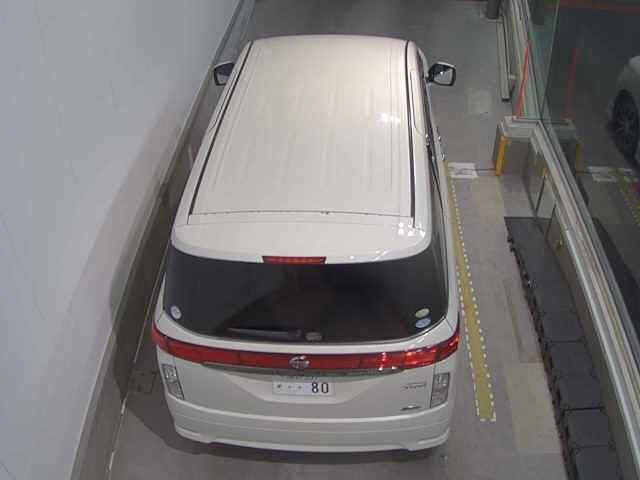 051ccf7f6505591763d6a8e46de4157e.jpg