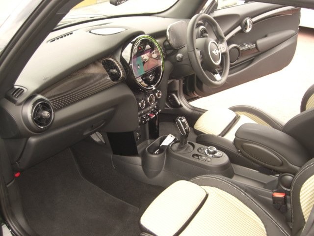 fdf6de6233b26da38a990ba7bcb54f6c.jpg