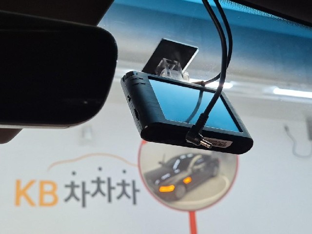 6081501247R17.jpg