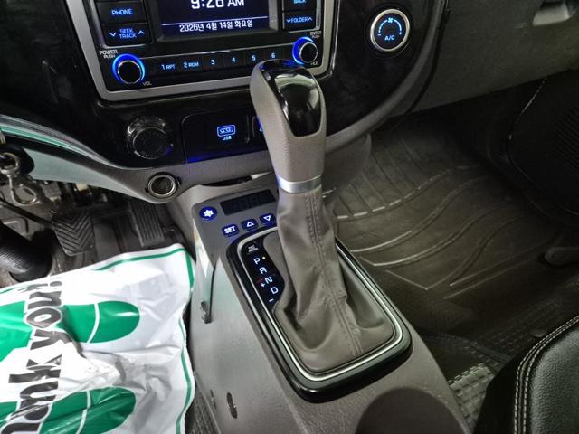 6041000702R7.jpg
