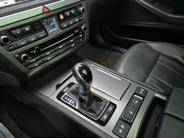 6011000106R8.jpg