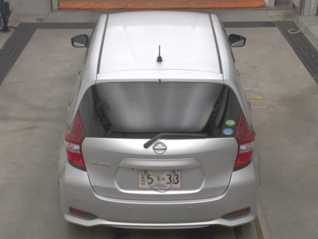 d1b3d687ec58e5571aa9456e0d5a0ac3.jpg