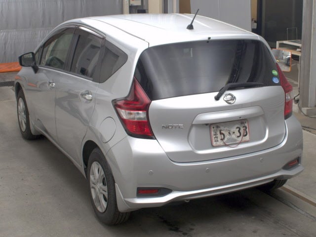 99e39674abcb8ccdab5ad36f180ef656.jpg