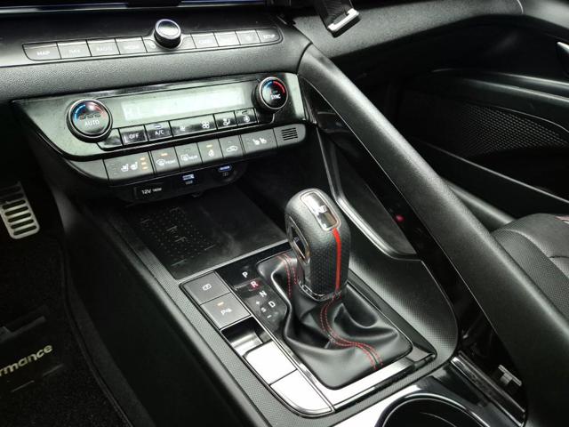 6011000382R8.jpg