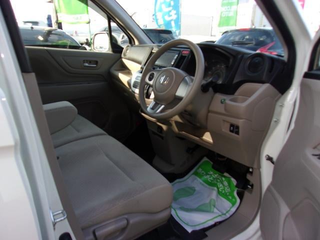 0900090A30221218W00115.jpg