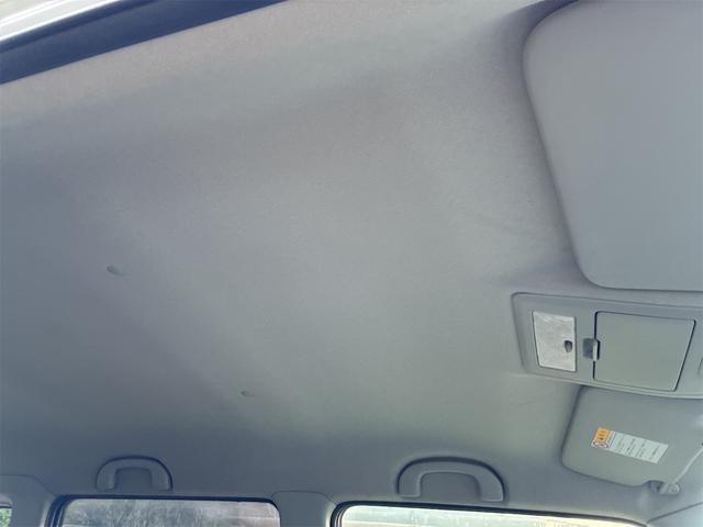 1100999A30260903W00111.jpg