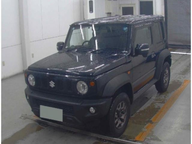27072268_carP_l_4.jpg