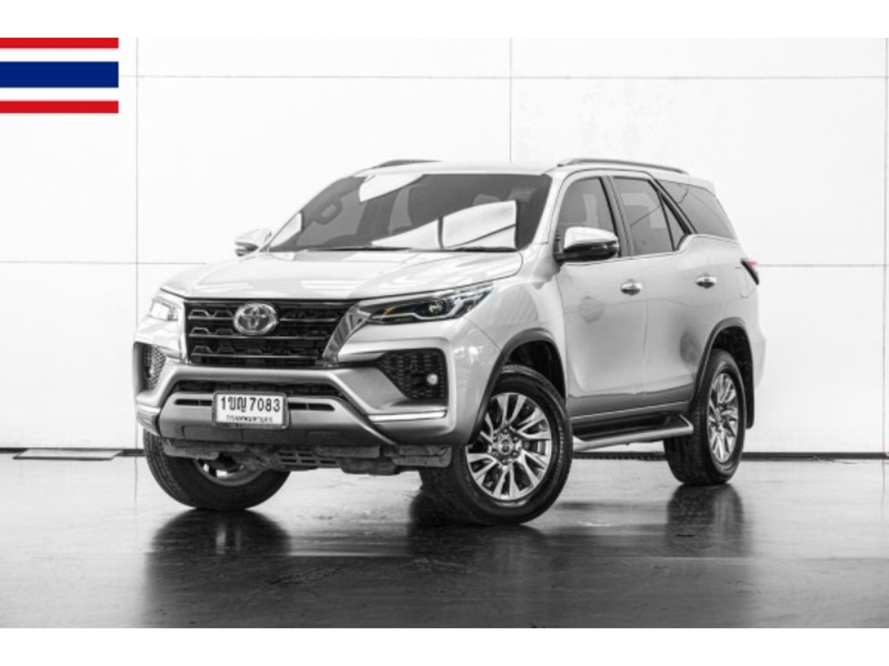 2020 Toyota Fortuner, photo 1 of 1