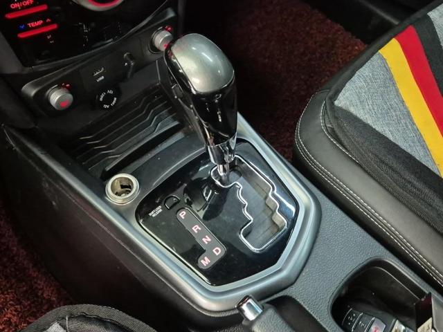 6011501184R8.jpg
