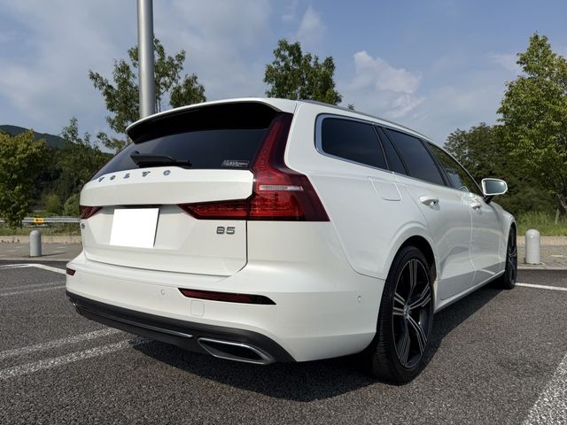 520d441947883fe2fd93b92b5d748820.jpg