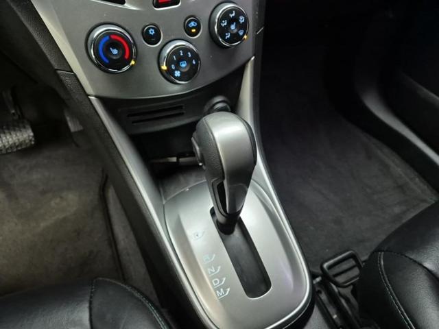 6011002902R8.jpg
