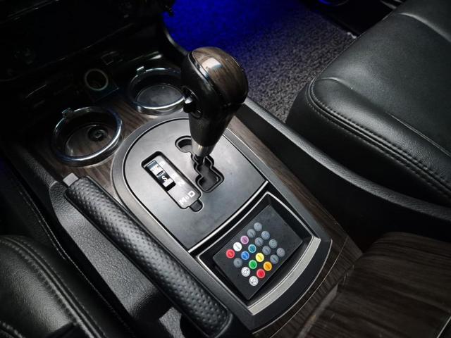 6011000795R8.jpg