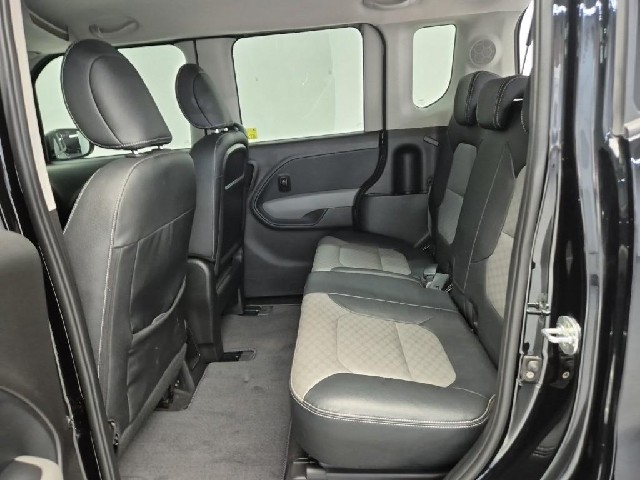 6061000421R12.jpg