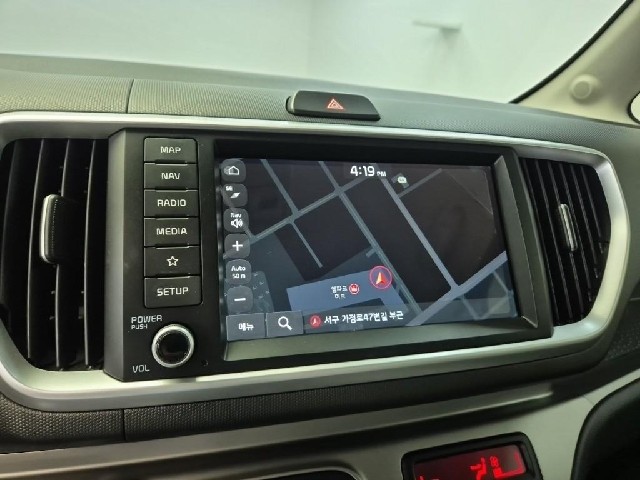 6061000421R13.jpg